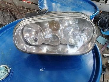 FAR SA I BEZ MAGLENKE ZA VOLKSWAGEN GOLF 4 | Farovi sa maglenkom i na lalafo.rs FAR SA I BEZ MAGLENKE ZA VOLKSWAGEN GOLF 4 | Farovi sa maglenkom i