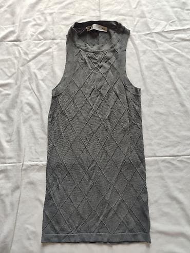 Zara haljina veličina S moze i M. - Boja: sivo antracit. - Materijal