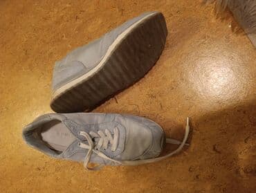 jordan patike crno bele: 40, bоја - Svetloplava — 2