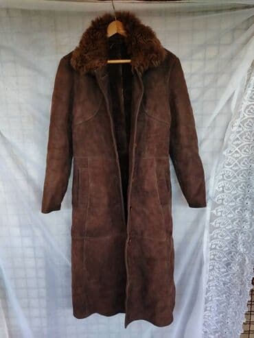 Haljine: Zenska bunda Odlicno ocuvana Velicina L Mere Ramena 48 Grudi 53 — 3