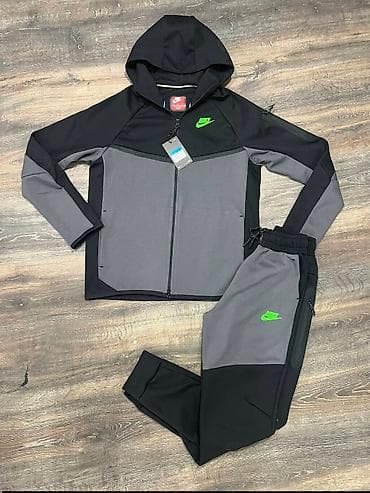 moderni kompleti: 🔥 NIKE TECH SET – AKCIJA DO KRAJA NEDELJE🔥 Cena: 9000 RSD Redovna — 1