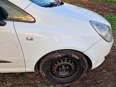 polovne auto gume u nišu i okolini: KRILA BELA BOJA ZA OPEL CORSA D | Cena je po komadu Svi delovi za — 1