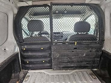 pezo 206 do 1500 eura: Universal auto — 1