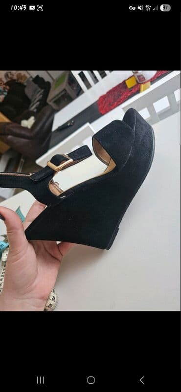c a papuce: Sandals, 38 — 2