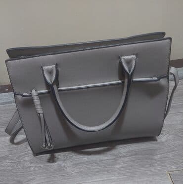 Beauty & Care: Elegantna ženska torba u sivoj boji - Materijal: veštačka koža sa — 1