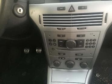 cars on sale: DELOVI ZA OPEL ASTRA H GTC | Kompletan auto u delovima - Opel Astra — 1