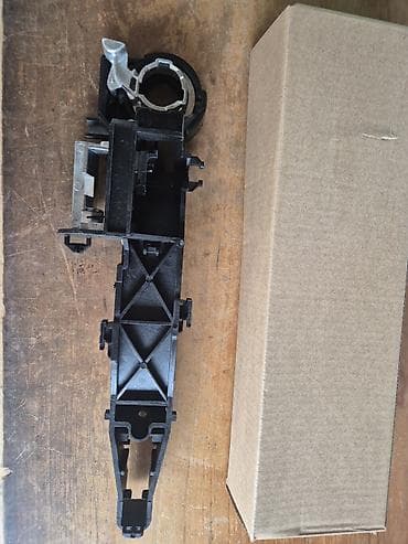 auto delovi novi banovci: Nosač okvir kvake kliznih vrata Opel Movano B Reno Master 3 - Tip — 3