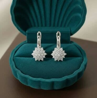 Other: 💫 minđuše – set od dva para - Dizajn: - Par 1: Elegantne minđuše sa — 28