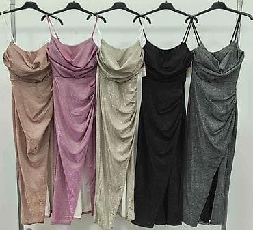 decuju: Svečana midi haljina sa sjajnim efektom i tankim bretelama - Kroj — 3