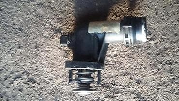 tepisi za sobe: TERMOSTAT ZA BMW 315, 316, 318 . OD 1998. DO 2005. GOD. | Svi — 1