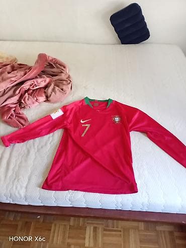 red nike tech: Ronaldo dres dugacki rukavi. Jednom obučen veličina M. Saljemo samo — 1