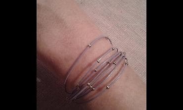 Lighters and accessories: Ljubicasta narukvica od tankih koznih niti sa zlatastim — 5