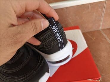 kompleti prsluk i pantalone: Trainers, Nike, size - 44 — 6