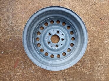 Gume i felne: Felna sa slike,fi-39 cm, visina 15 cm,sa pet rupa za pravljenje — 2