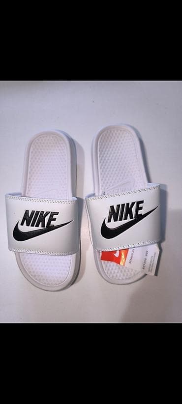 jeftine muske pidzame: Nike i druge sportske papuče – više modela i dezena Opis: - Sportske — 9