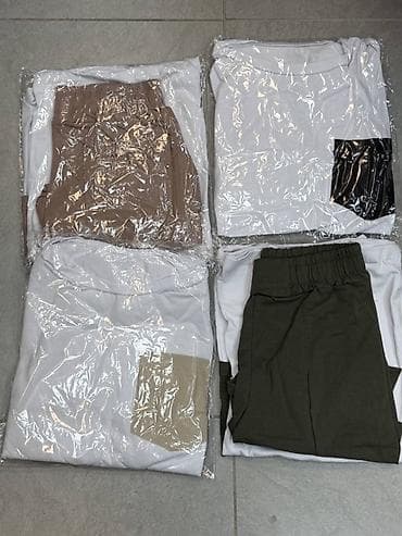 plasticna trska: Komplet 
S M L
2050 din — 5