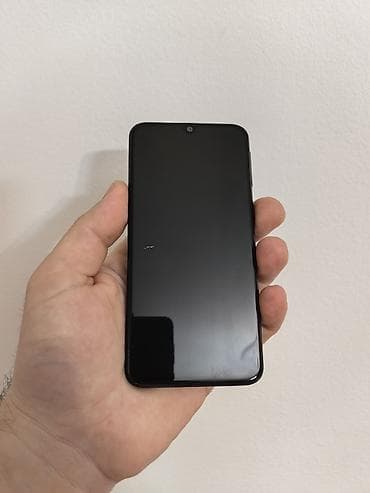 printer za jestive slike: Samsung A40 sa 4/64gb memorije, dual sim sim free. Na ekranu bela — 1