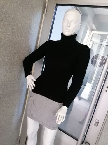 pončo za zimu: M (EU 38), color - Black — 2