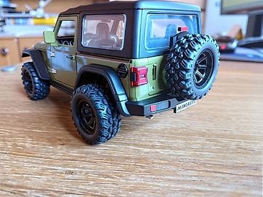kartice za decu: Nov metalni model Džip Vrangler - Rubikon najopremljenija varijanta — 3