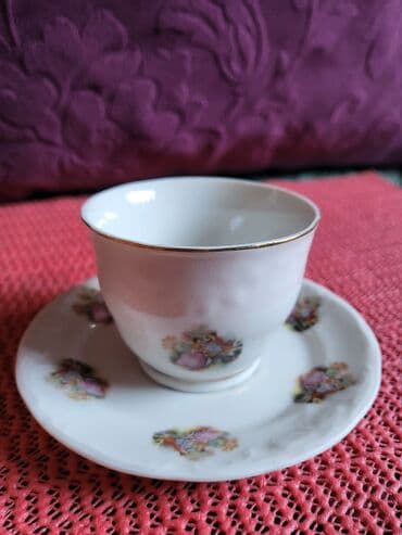 Kuhinjski setovi: Soljica nova stari kineski porcelan iz 70ih. Soljica nigde — 2