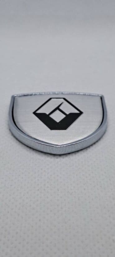teretne gume 13 c: Samolepljivi metalni stiker za automobil - RENAULT Metalni stiker za — 4