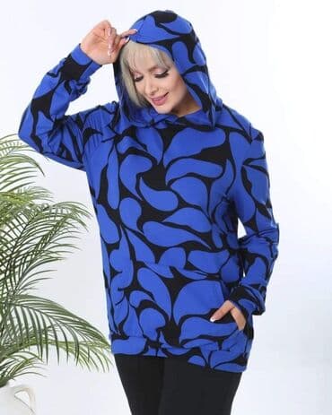 plisane trenerke za punije dame: Komplet trenerka za punije dame L do 4xl
4200 — 4