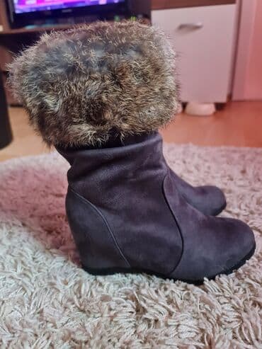 ugg cizme rs: Čizme, 37 — 2