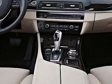 RUČICA MENJAČA ZA BMW 518 OD 2010. DO 2016. GOD na lalafo.rs RUČICA MENJAČA ZA BMW 518 OD 2010. DO 2016. GOD