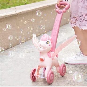 lutka koja menja boju u vodi: Poni guralica koja izbacuje balončiće, svetli i svira Tražite igračku — 2