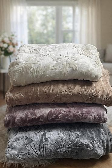 Blankets and Bedspreads: 03. Singl i bracna ćebad Dimenzije-160*220 Cena-4100 din — 3