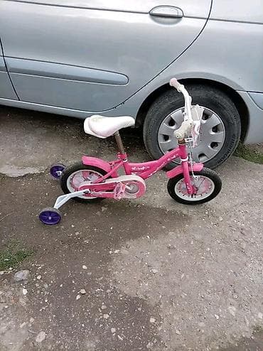 pom pom decija garderoba: Dečiji bicikl sa pomoćnim točkićima - Veličina točkova: oko 12" — 1
