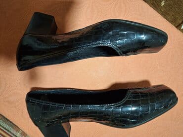 široke farmerke h: Pumps, 40 — 2