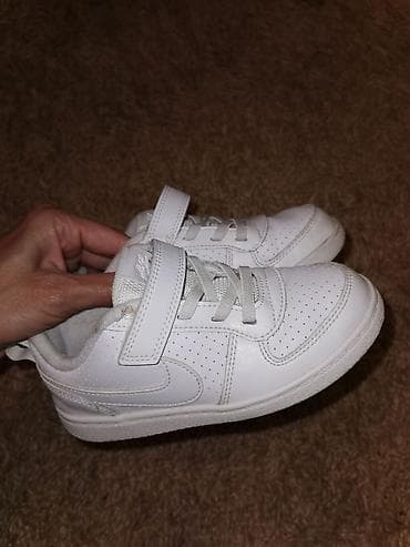 Nike patike vel 27,gaziste 16 cm kao nove