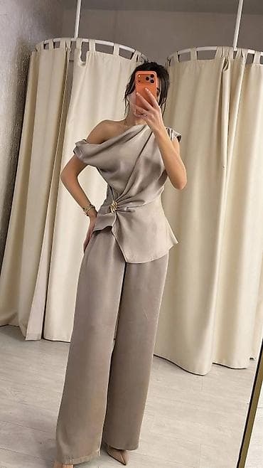 Novo u ponudiii!!!
Komplet: 3500 dinara