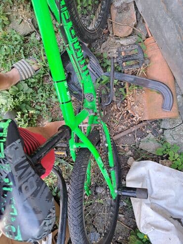 roleri za devojcice 26 29: BMX freestyle bicikl – zeleno-crni - Ram: čelični BMX ram, oznaka — 2