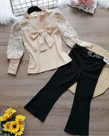 decije velicine odece po godinama: Vel 4 6 8 10 12 14
Bluza 1950din
Pantalone 1800din — 2