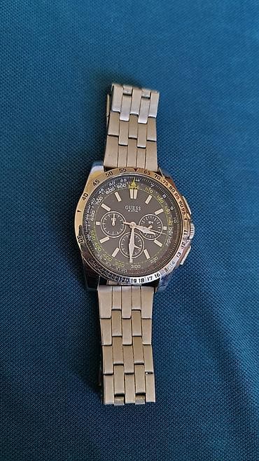 suknje sa resama: GUESS muški ručni sat – model W16559G1 - Kućište i narukvica od — 5