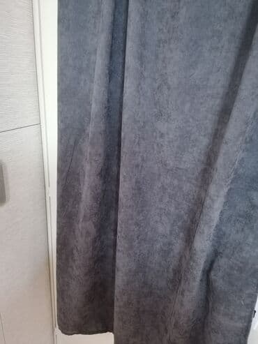 draperi i zavese: Draperi sivo mat
Širina i širina po meri
Isporuka za 1 dan — 1