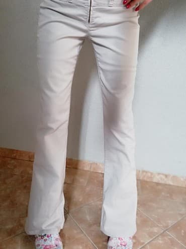 Women's Pants, Jeans, Shorts: Pantalone krem boje, nove Vel s. Saljem post expresom. Rasprodaja sa — 2