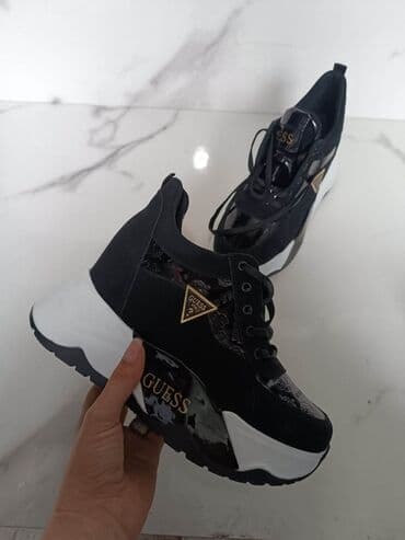 jordan 4 srbija: 38.39.40
4.700 — 1