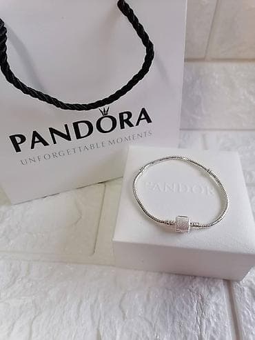 zenska narukvica: Pandora narukvica Vel:20cm Cena:1600din (Samo narukvica bez — 6