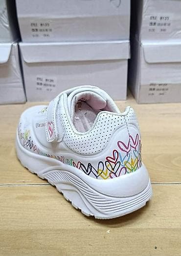 skechers patike za decu akcija: Skechers 
3300din
 od 31 do 36
PS✨ — 8