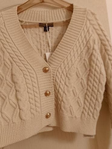 prada majice: Kratki ženski kardigan u krem/bež boji sa pletenim “kabel” uzorkom — 1