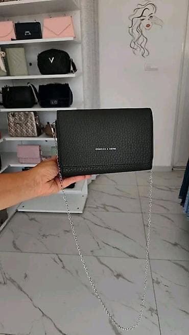 novcanici prodaja: Set od 2 crne torbe - 3500 dinara 👜👜

IK — 3