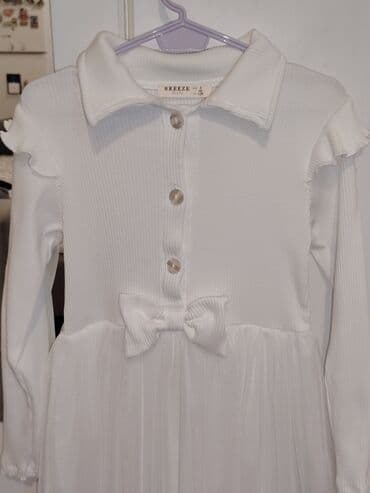 odeća za devojčice: Dečija haljina Breeze Girls, veličina 128 cm. Bez oštećenja. - Boja — 3
