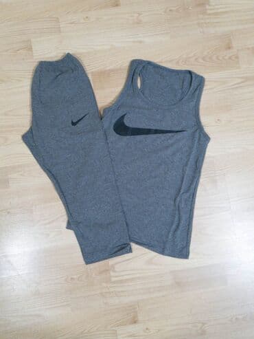 luna kompleti: Komplet uni velicina
1400 din — 9