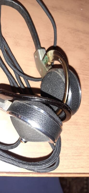 jbl slusalice a1: Slusalice,za kolekcionare.Posto ne znam sta treba da navodim,slobodno — 2