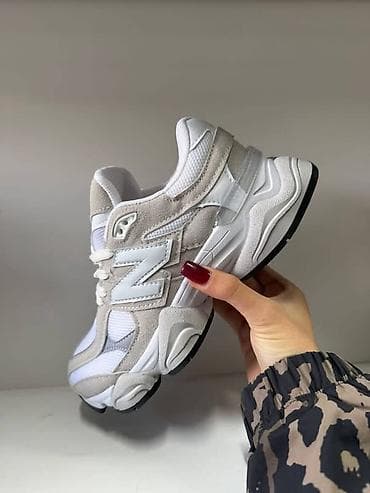 new bmk powder: Ženski sportski patike sa ojačanim đonom i modernim „chunky“ dizajnom — 1