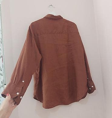 Košulje: Košulja od rustično braon tkanine, dugi rukavi - Kroj — 2