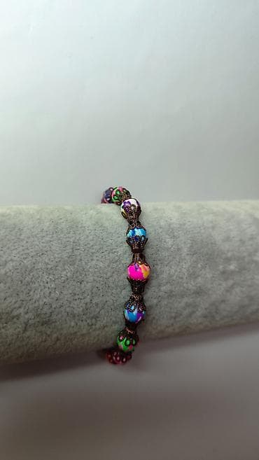 srebrni filigranski nakit: Narukvica sa šarenim perlama i bronzanim filigranskim elementima - — 2